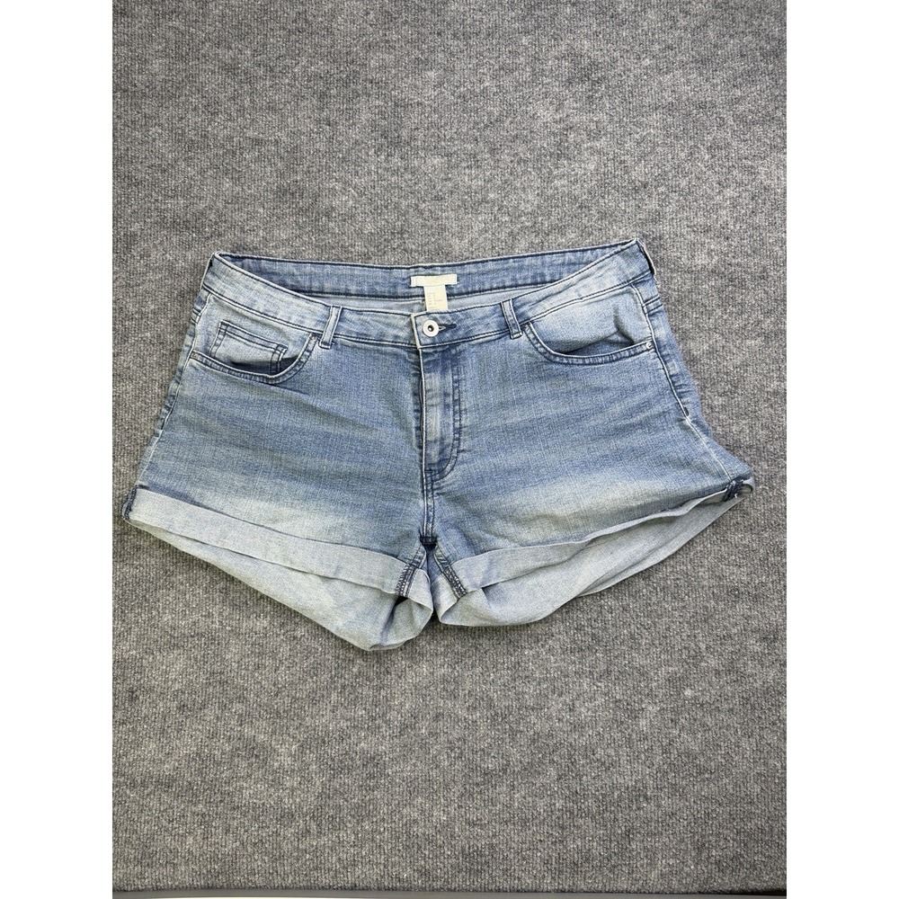 H&M Shorts Womens Size 12 Light Wash Blue‎ Cuffed Denim 3" Inseam 5 Pockets